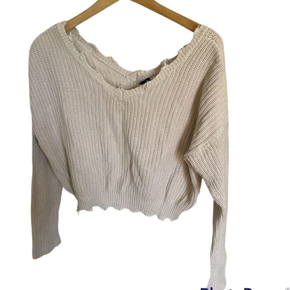 Destroyed Cropped Sweater, Size XS - Picture 2 of 5